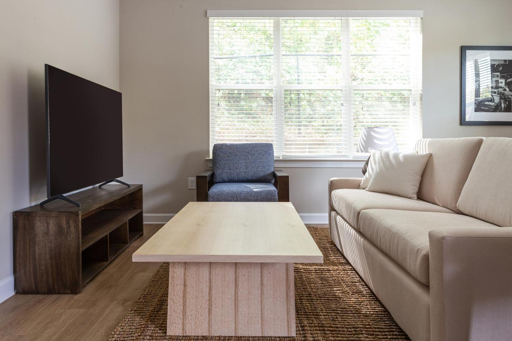 Kasa Freemorewest Charlotte Quarto foto