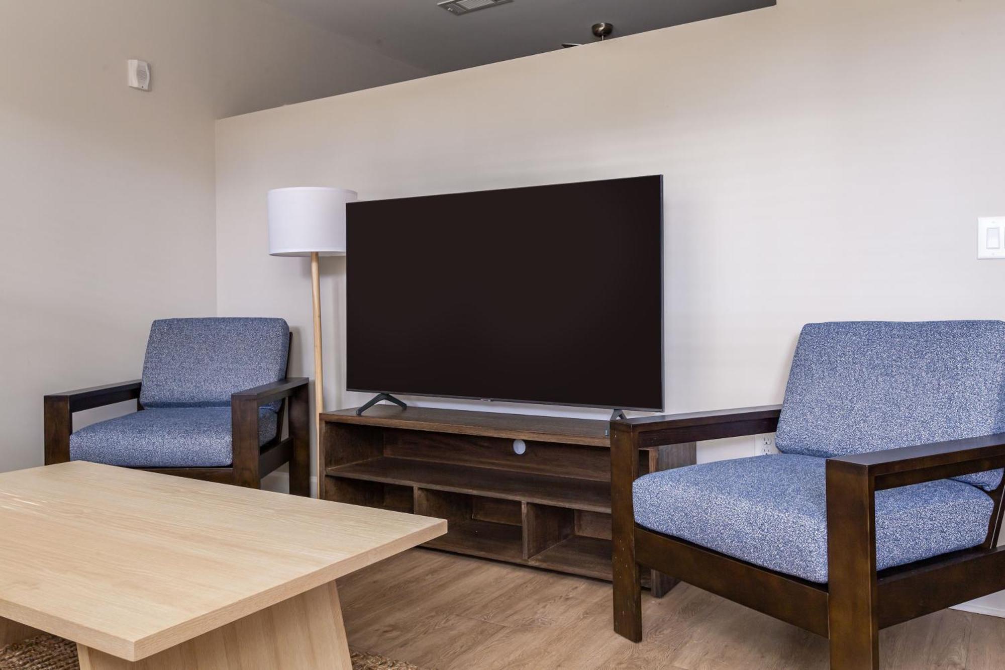 Kasa Freemorewest Charlotte Quarto foto