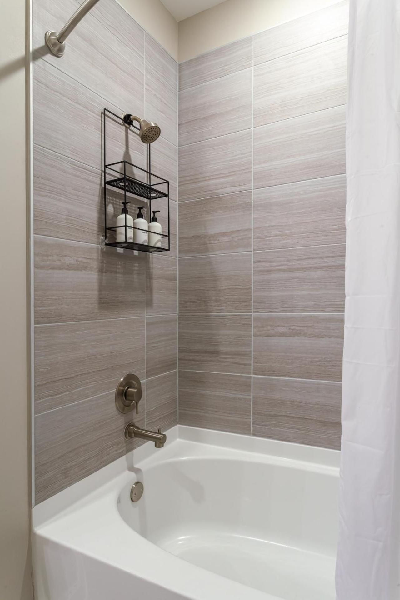 Kasa Freemorewest Charlotte Quarto foto